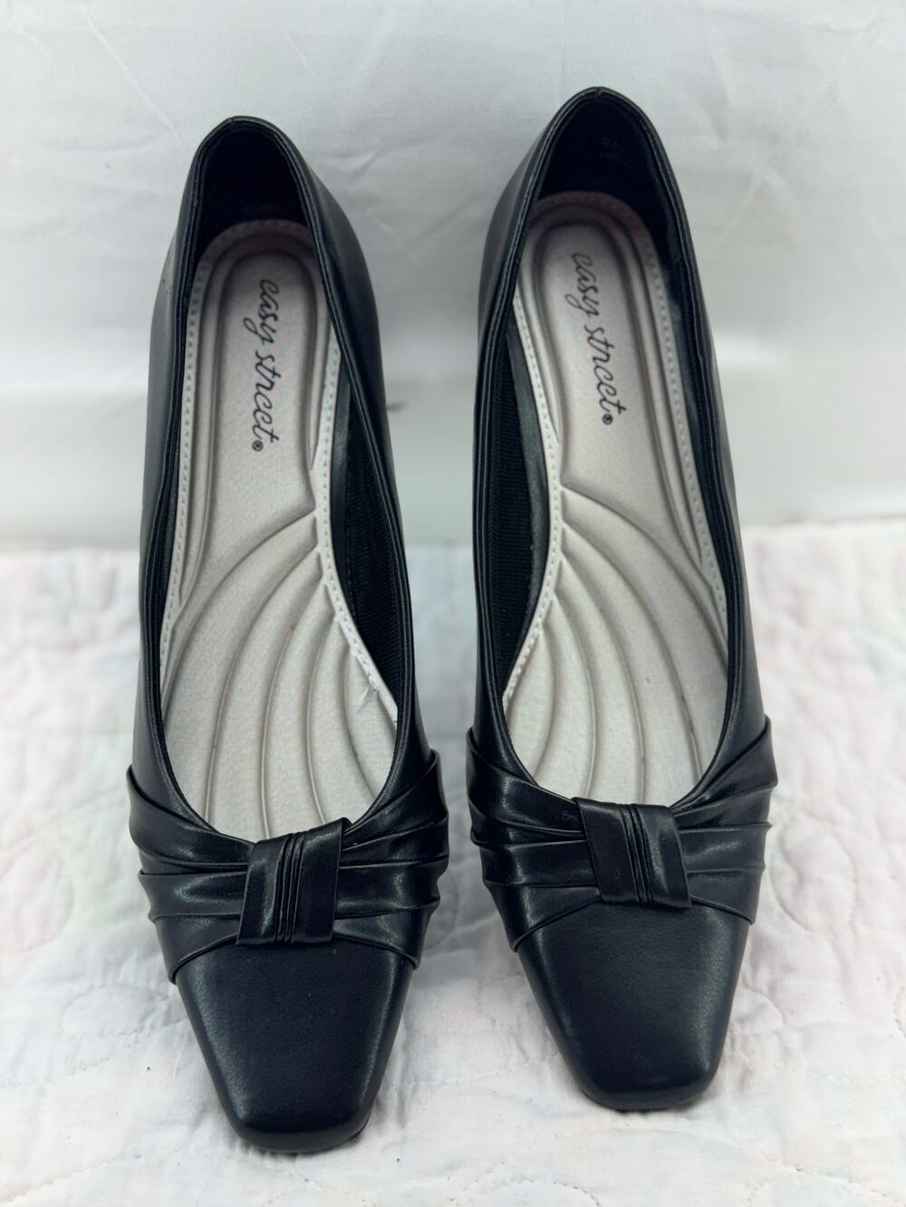 Easy Street 9.5 women’s black knot heels workwear office party